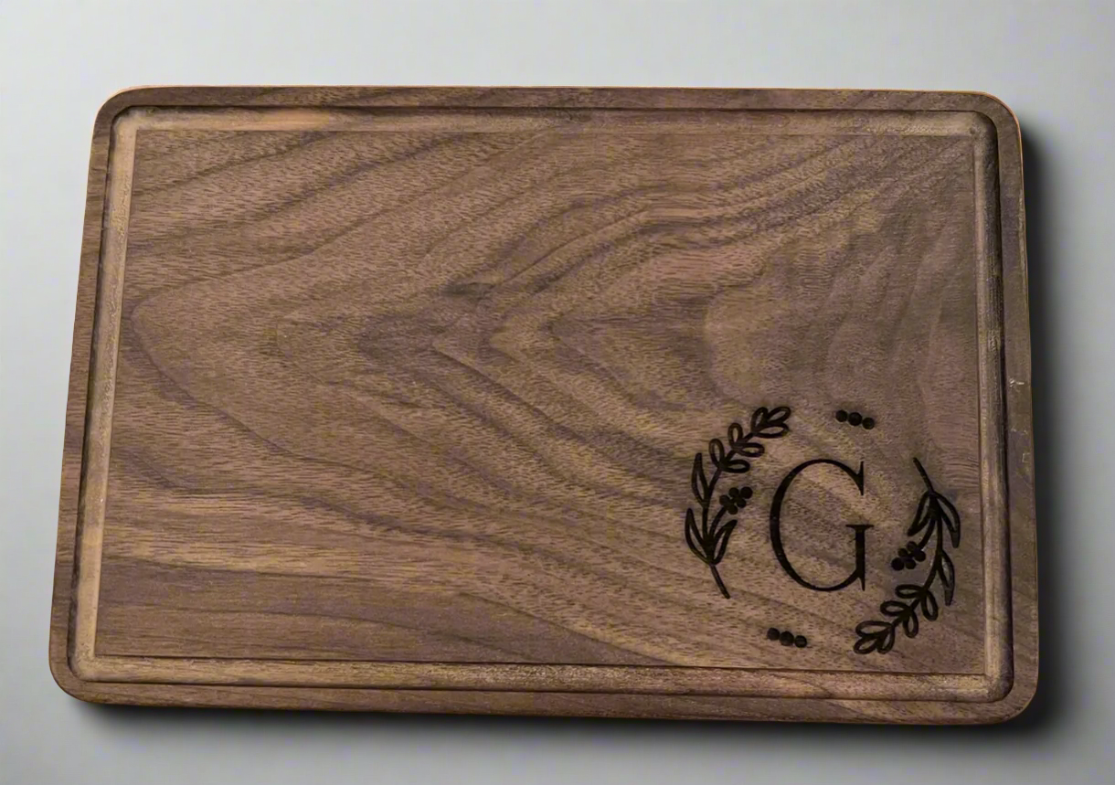 Personalized Cutting Board - Single Letter with Leaves