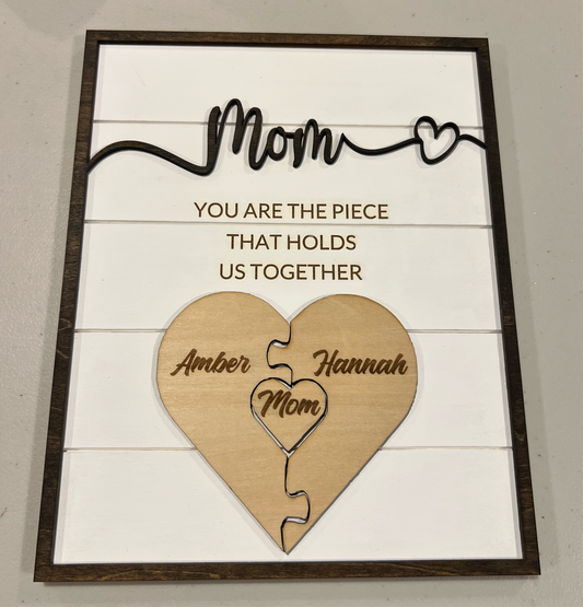 Mom puzzle sign